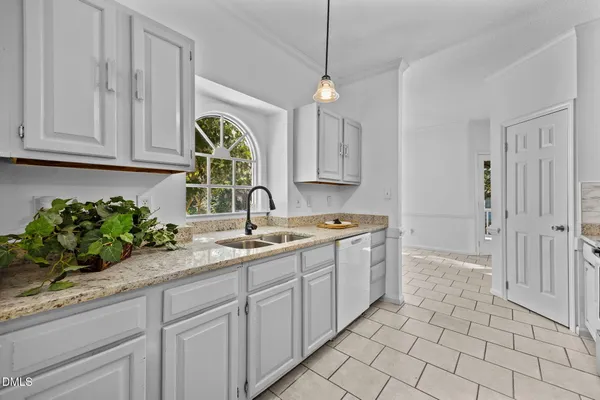 $320,000 | 2848 West Jameson Road, Raleigh, NC 27604