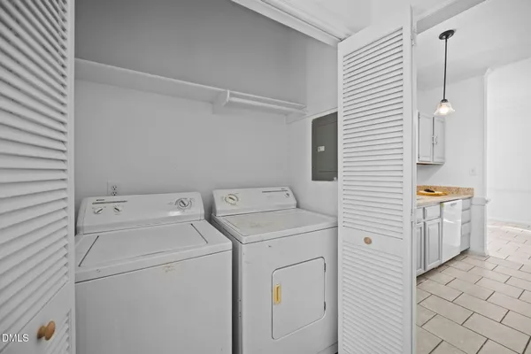 $320,000 | 2848 West Jameson Road, Raleigh, NC 27604