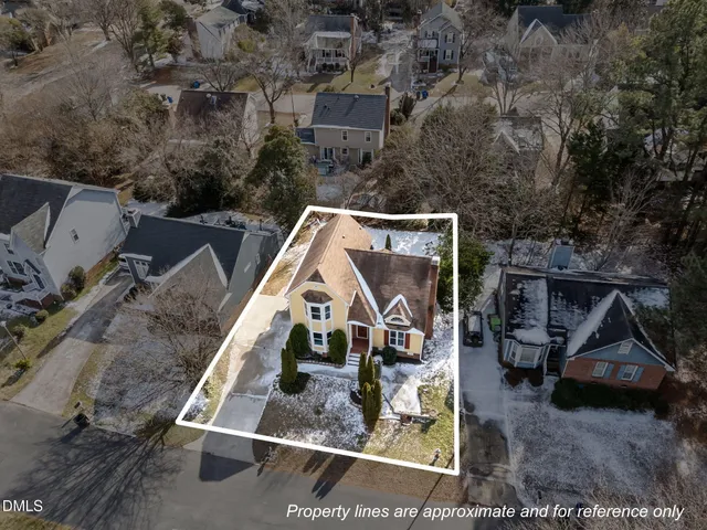 $325,000 | 2848 West Jameson Road, Raleigh, NC 27604