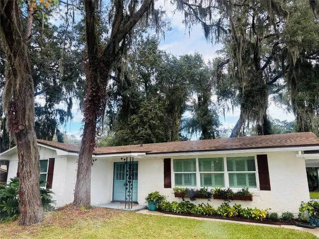 2826 Amelia Road, Fernandina Beach, FL 32034