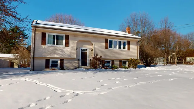 $485,000 | 95 Lane Avenue, Portland, ME 04103