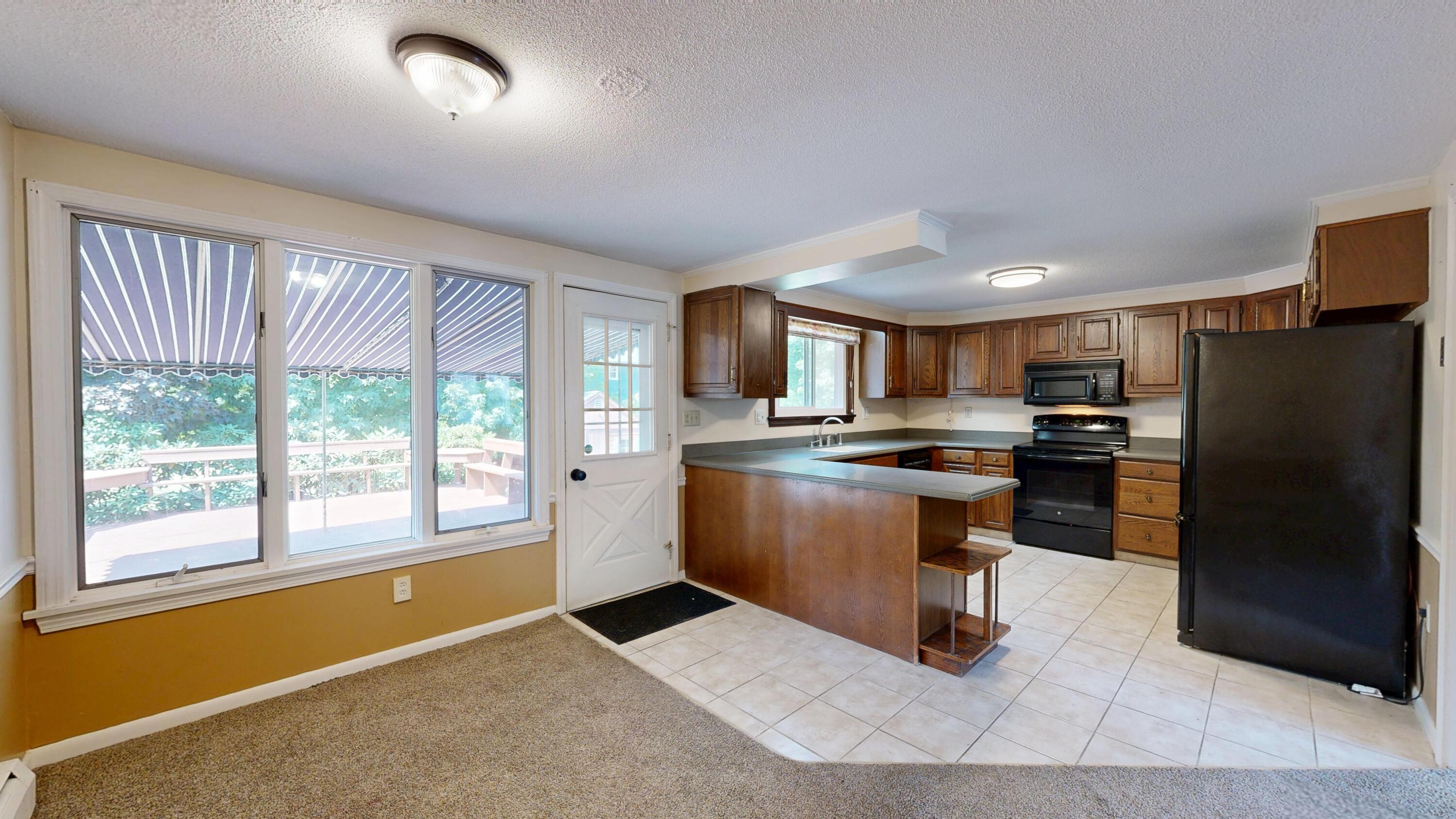 95 Lane Avenue Portland, ME 04103 - Photo 6 of 32 95-Lane-Road-08132025_075607