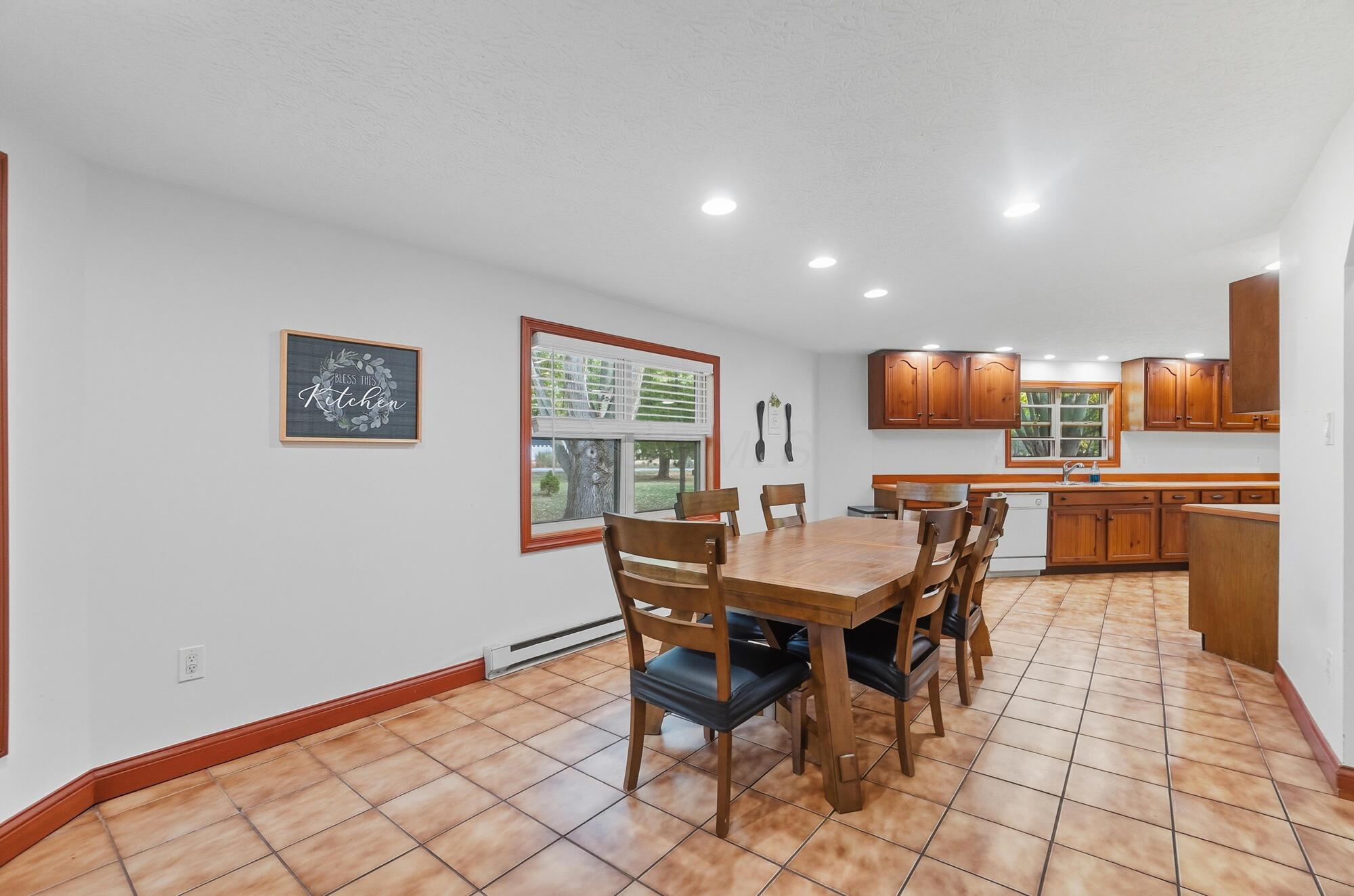 7216 Big Walnut Road Galena, OH 43021 - Photo 10 of 62 054