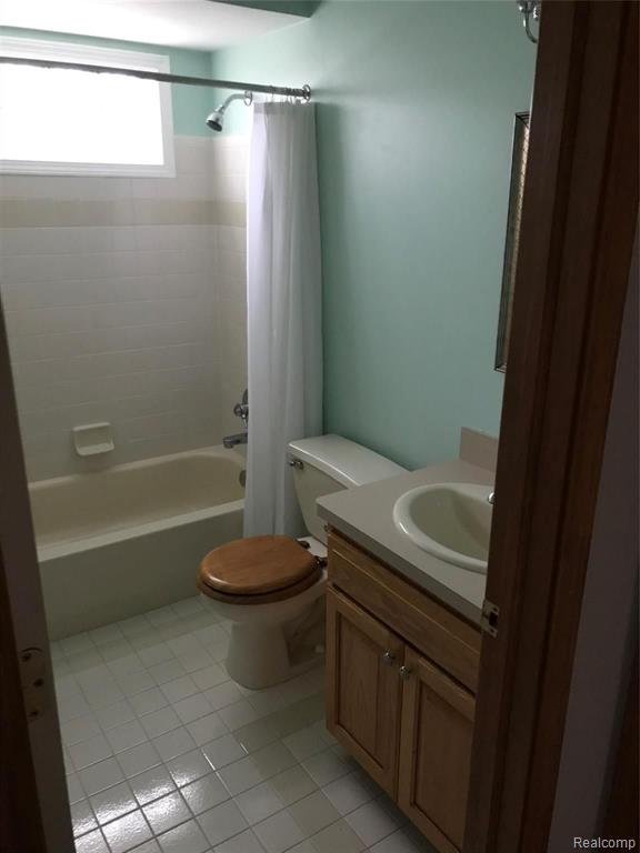 68760 Hartway Road Ray, MI 48096 - Photo 19 of 28