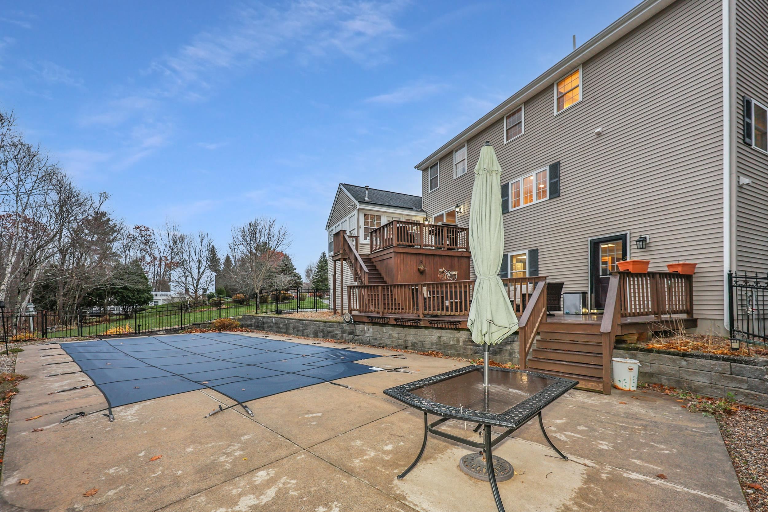 18 Cindy Drive Hooksett, NH 03106 - Photo 15 of 60