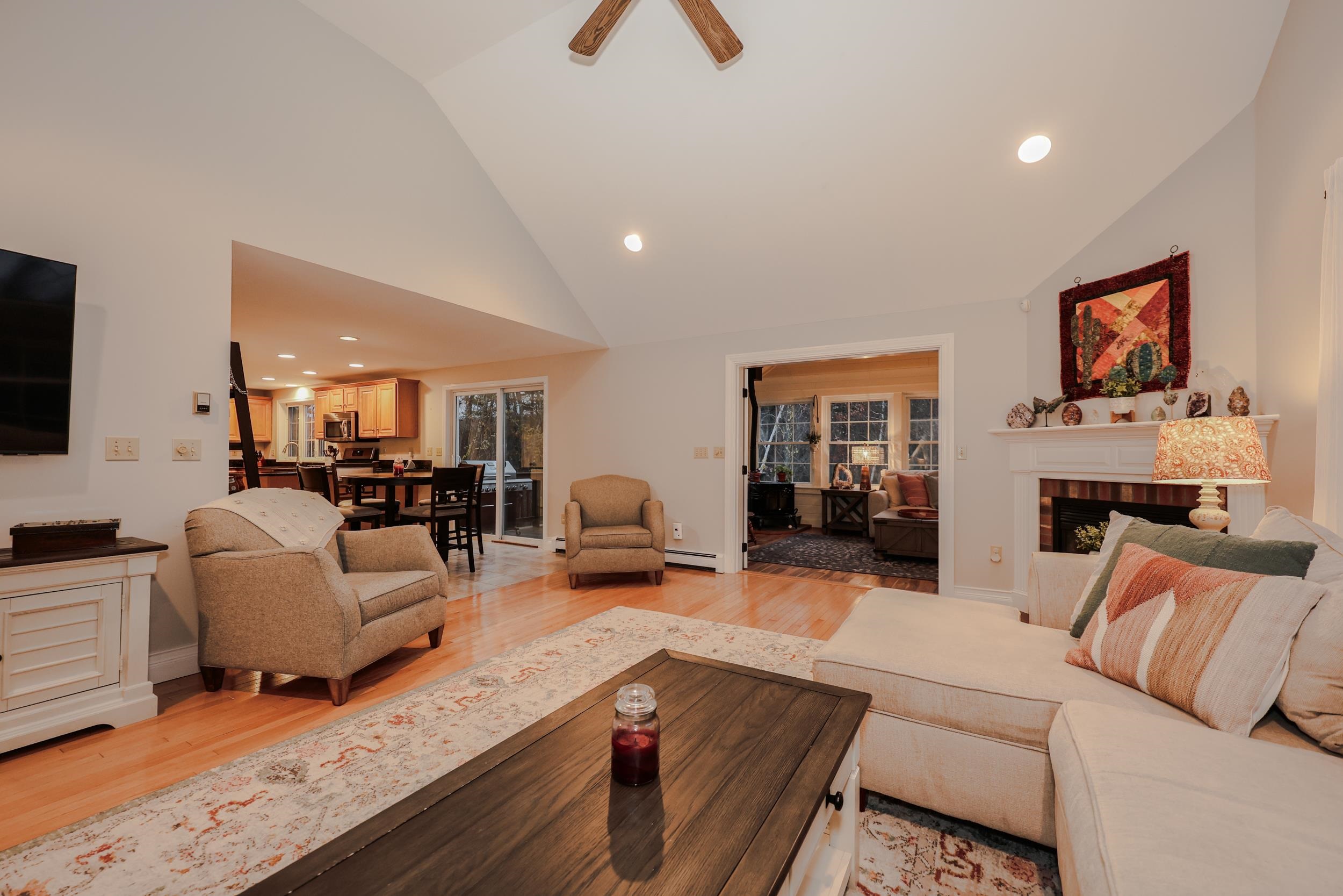 18 Cindy Drive Hooksett, NH 03106 - Photo 25 of 60