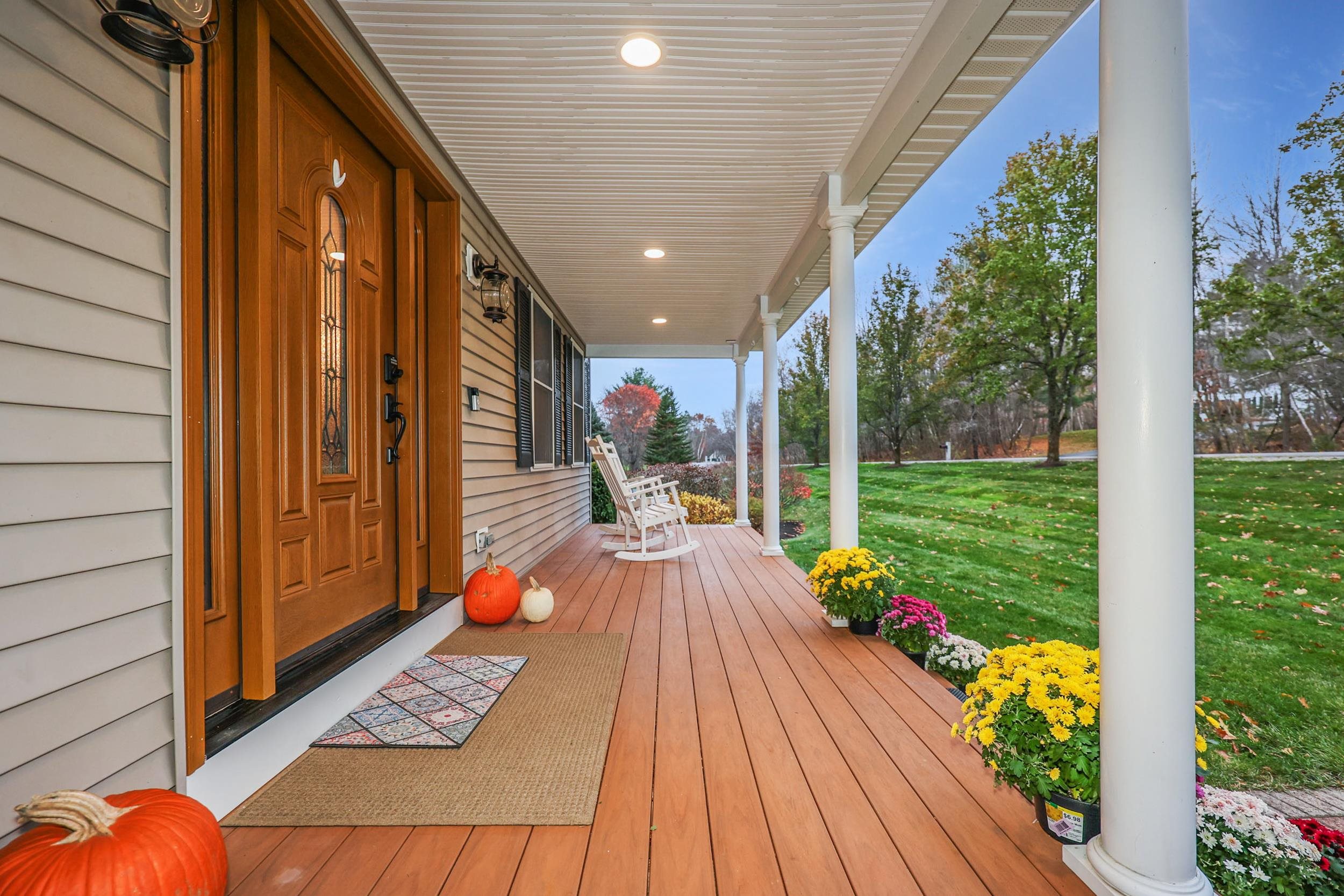 18 Cindy Drive Hooksett, NH 03106 - Photo 6 of 60