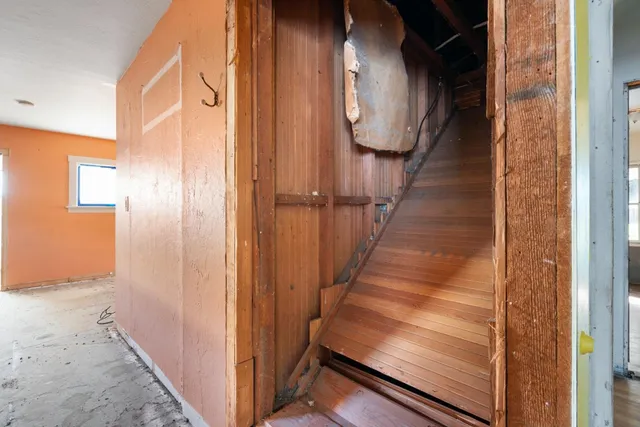 a view of a entryway