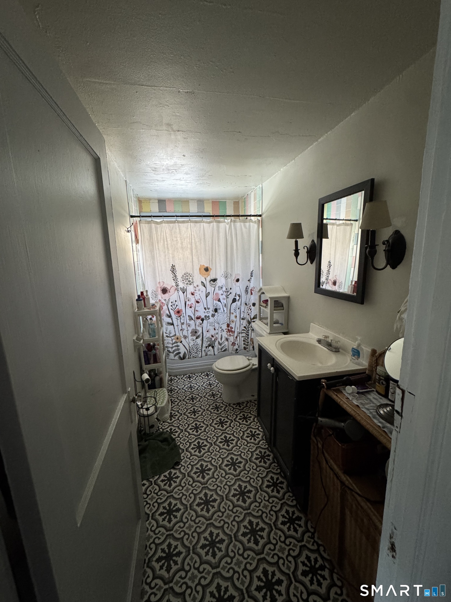 131 River Road Willington, CT 06279 - Photo 13 of 32 Apartment A - Full bath upstairs