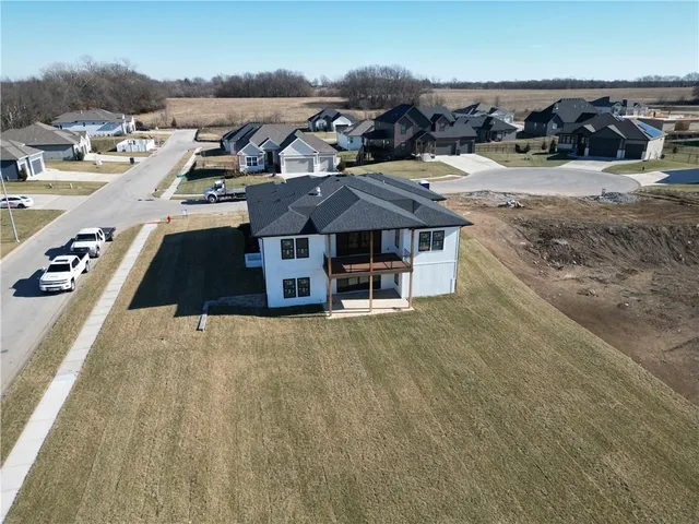 $700,000 | 4701 Southeast Claude Court, Blue Springs, MO 64014