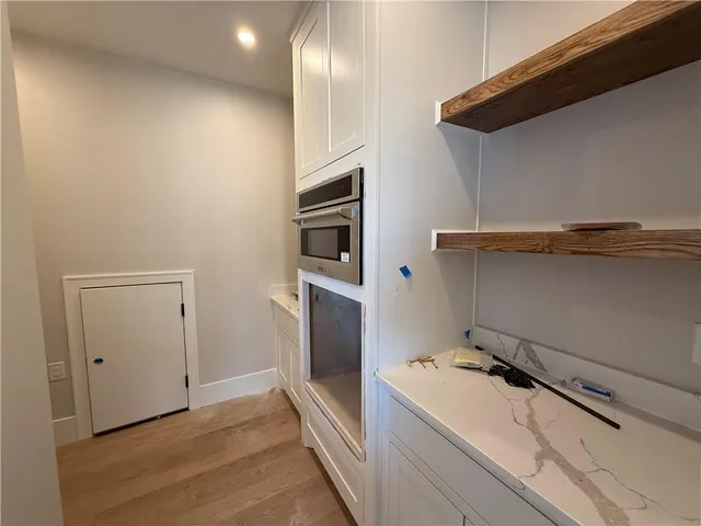 $700,000 | 4701 Southeast Claude Court, Blue Springs, MO 64014