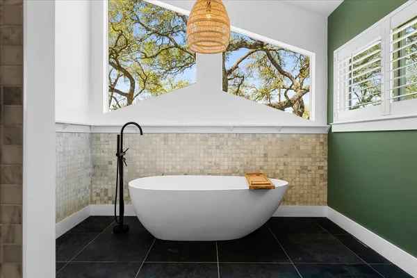 $975,000 | 14519 Fitzhugh Road, Austin, TX 78736