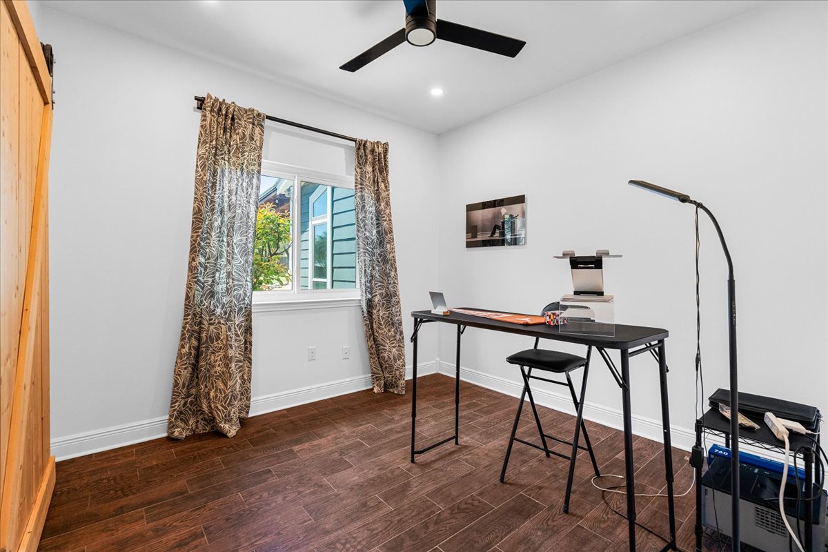 14519 Fitzhugh Road Austin, TX 78736 - Photo 19 of 34