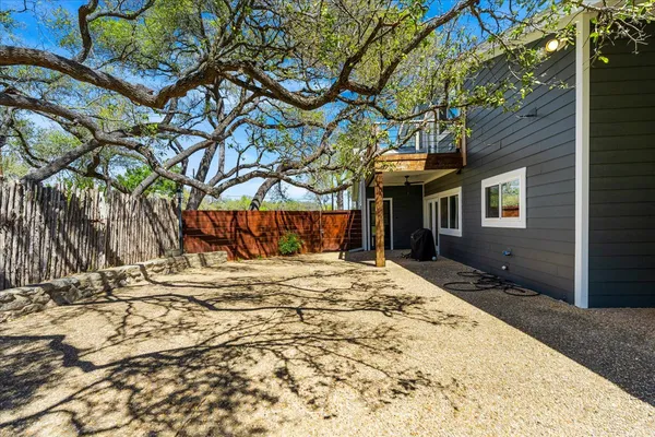$975,000 | 14519 Fitzhugh Road, Austin, TX 78736