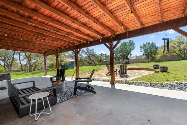 $975,000 | 14519 Fitzhugh Road, Austin, TX 78736