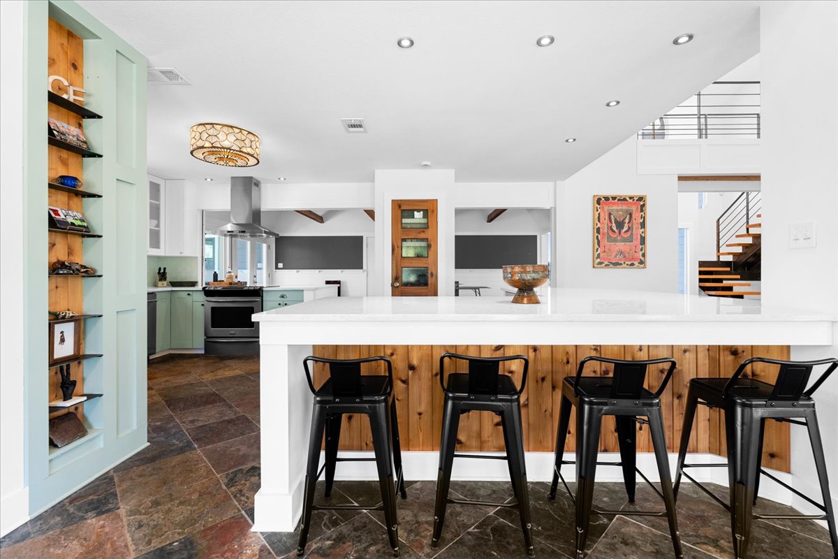 14519 Fitzhugh Road Austin, TX 78736 - Photo 7 of 34