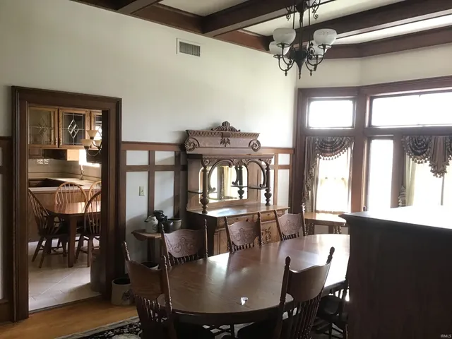 $499,000 | 103 East Washington Street, Winamac, IN 46996