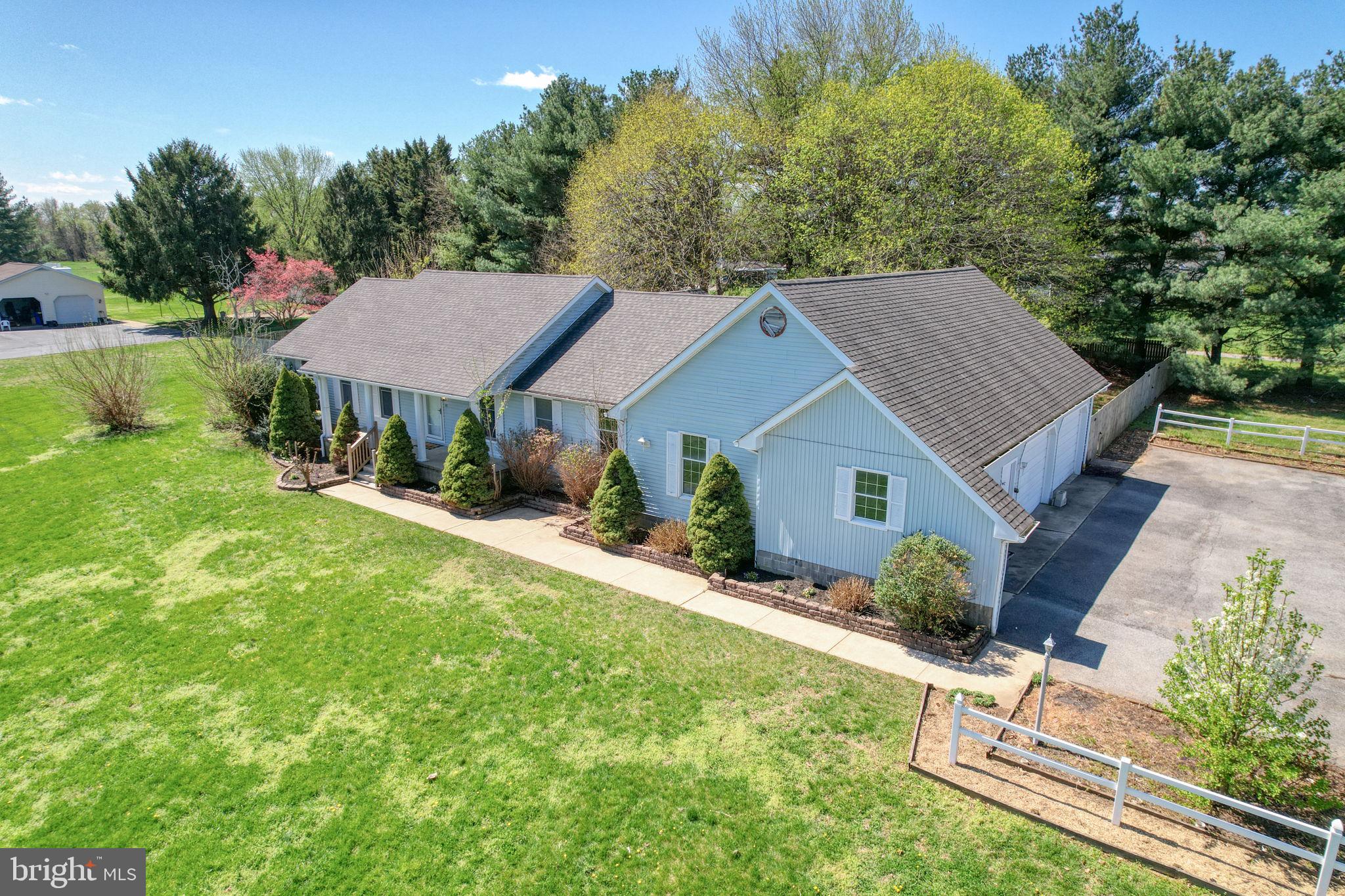 102 Green Giant Road Townsend, DE 19734 - Photo 3 of 43 Charming home nestled in lush greenery.