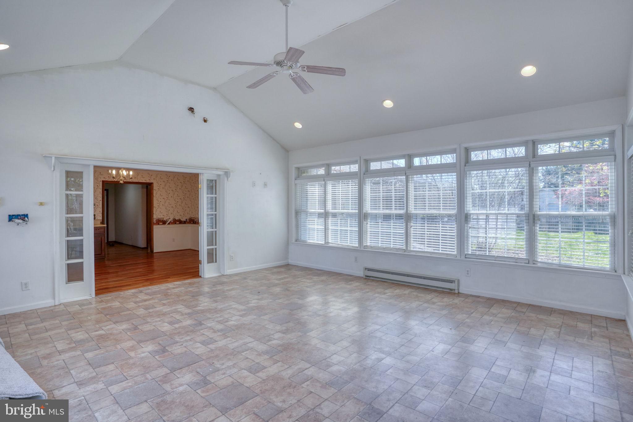 102 Green Giant Road Townsend, DE 19734 - Photo 33 of 43 Bright and airy sunlit space.
