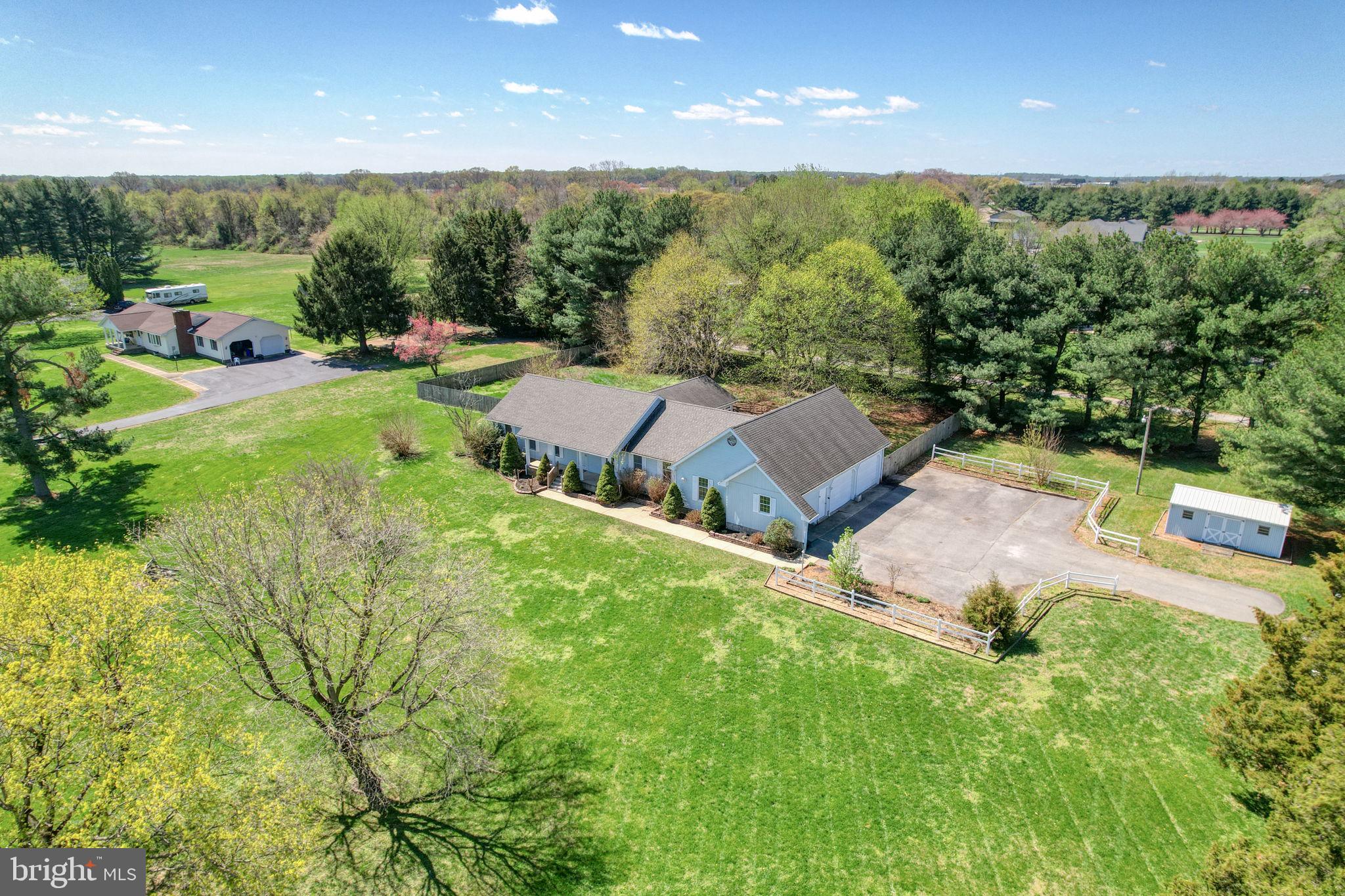 102 Green Giant Road Townsend, DE 19734 - Photo 4 of 43 Spacious home on lush green grounds.