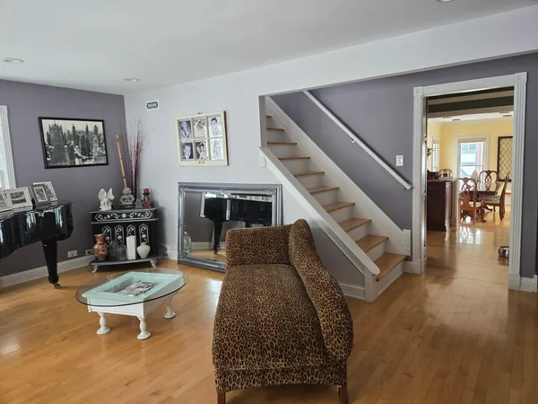 $795,000 | 145 Hickory Street, Palatine, IL 60067