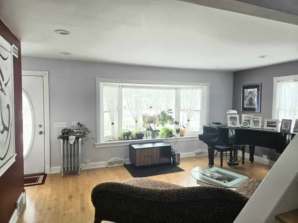 $795,000 | 145 Hickory Street, Palatine, IL 60067