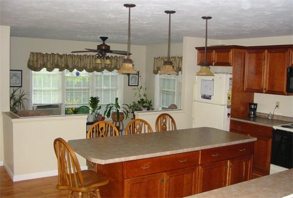 19 Villa Road Shrewsbury, MA 01545 - Photo 3 of 10 Gallery Image 3
