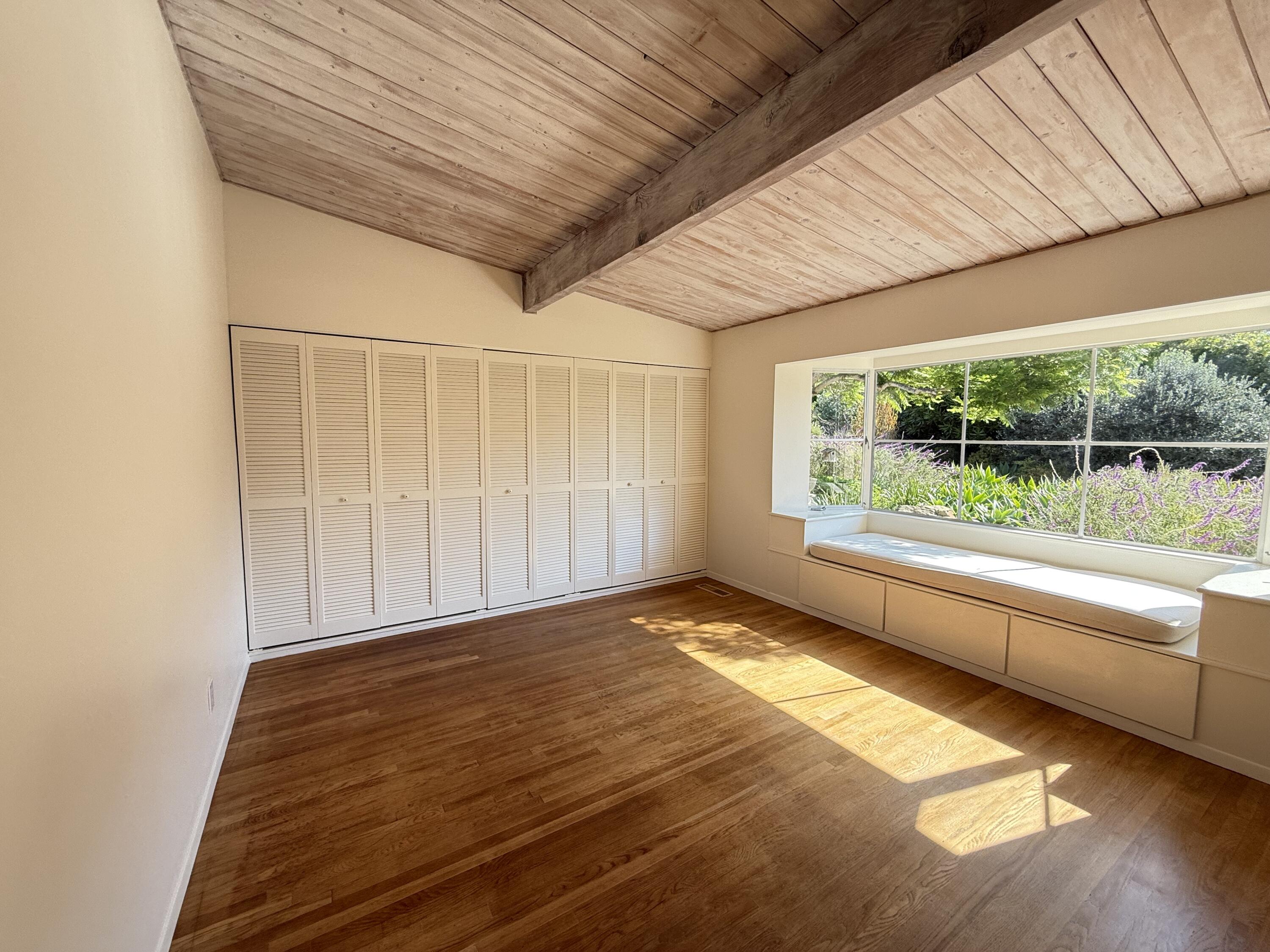 1747 Glen Oaks Drive Montecito, CA 93108 - Photo 13 of 24 Primary Bedroom