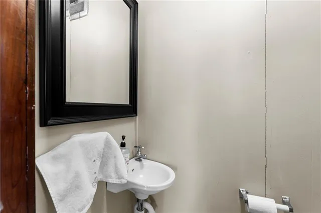 $225,000 | 118 Mill Street, Belton, MO 64012