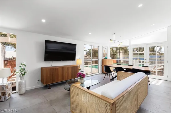 $4,195 | 1607 Pawnee Drive, Las Vegas, NV 89169