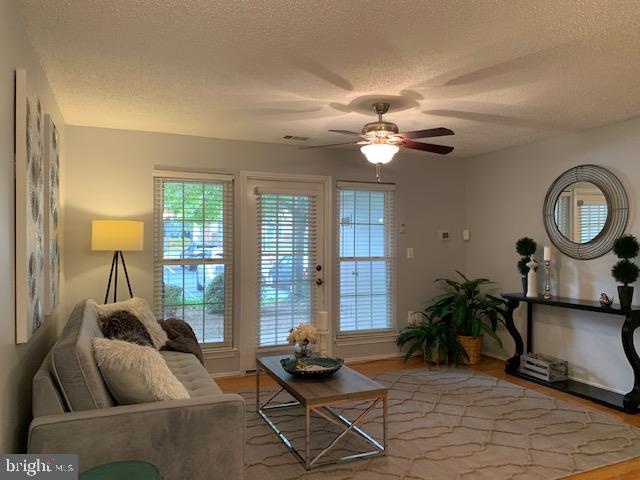20960 Timber Ridge Terrace, Unit 101 Ashburn, VA 20147 - Photo 4 of 22 Fresh paint throughout