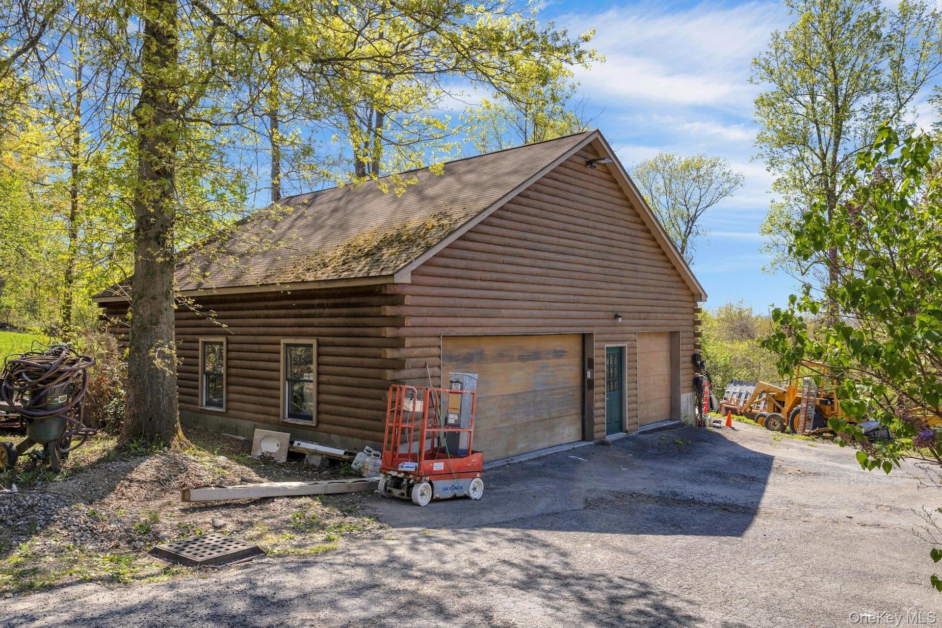 354 Sunset Hill Road East Fishkill, NY 12524 - Photo 4 of 31 a view of a house with a yard