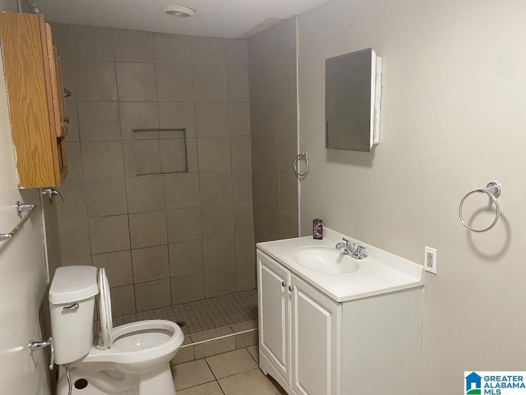 2123 Exeter Avenue Bessemer, AL 35020 - Photo 3 of 5