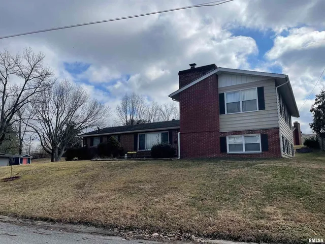 $159,900 | 217 Apple Lane, Anna, IL 62906