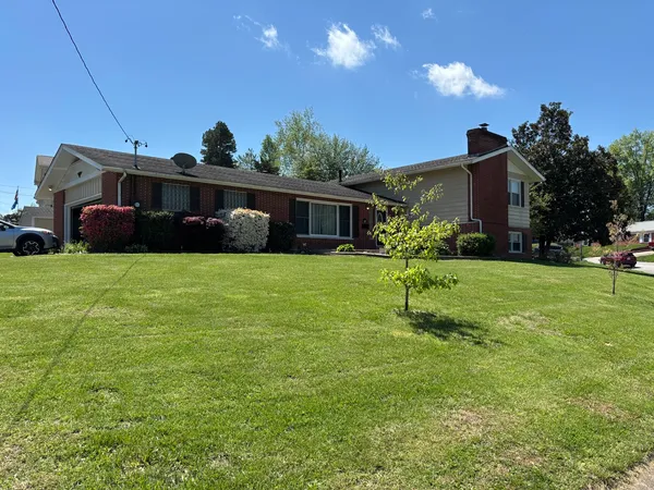 $157,500 | 217 Apple Lane, Anna, IL 62906