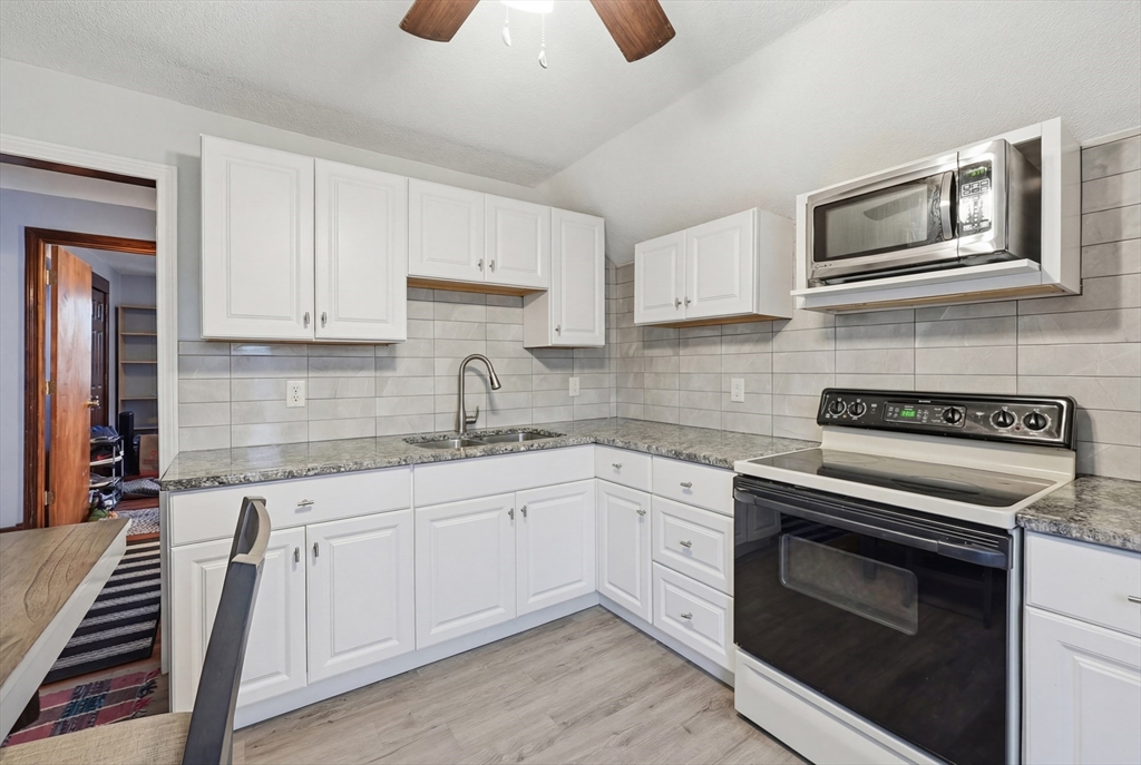 38 Prospect Street Ludlow, MA 01056 - Photo 16 of 32