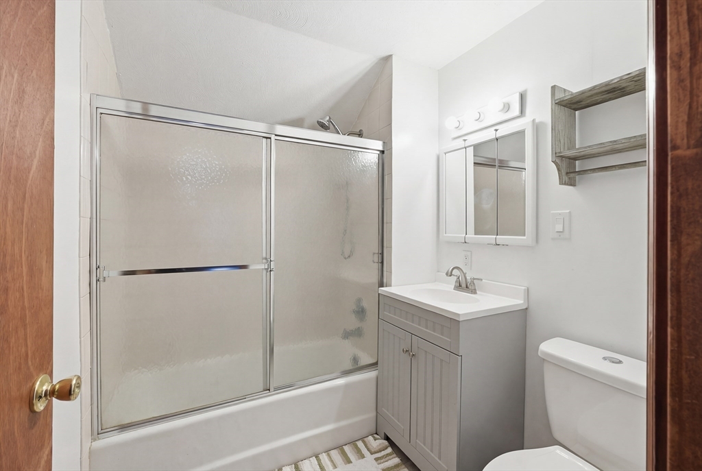 38 Prospect Street Ludlow, MA 01056 - Photo 19 of 32