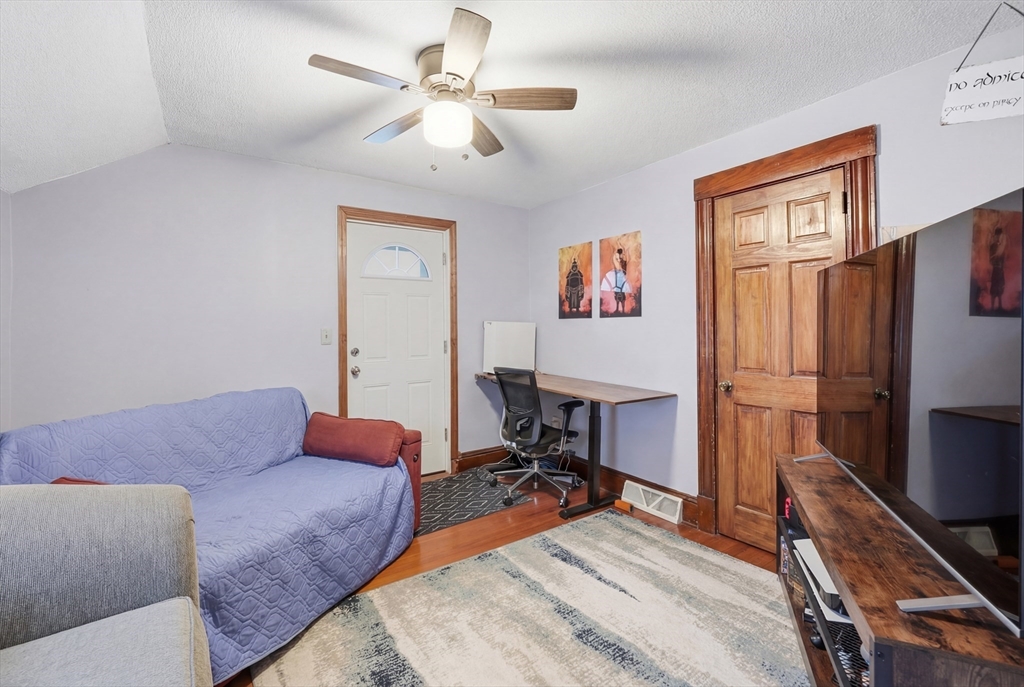 38 Prospect Street Ludlow, MA 01056 - Photo 21 of 32