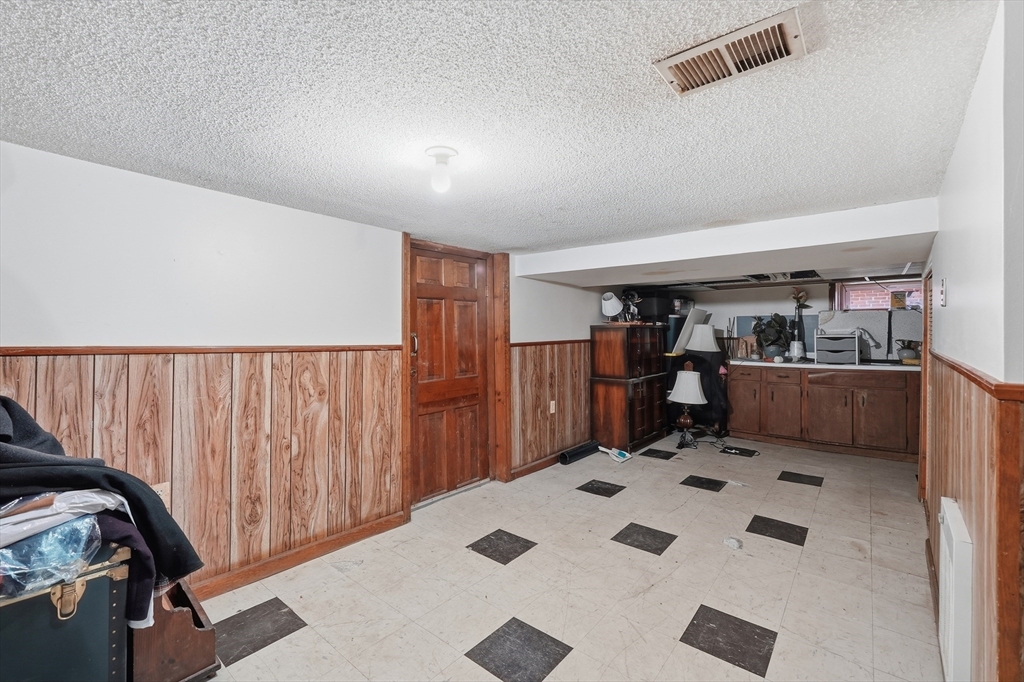 38 Prospect Street Ludlow, MA 01056 - Photo 24 of 32