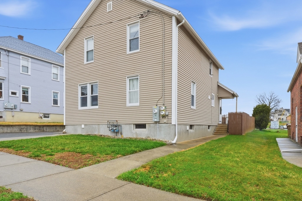 38 Prospect Street Ludlow, MA 01056 - Photo 6 of 32