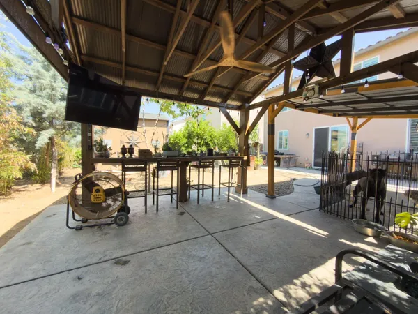 $465,000 | 1157 South Dee Ann Avenue, Fresno, CA 93727