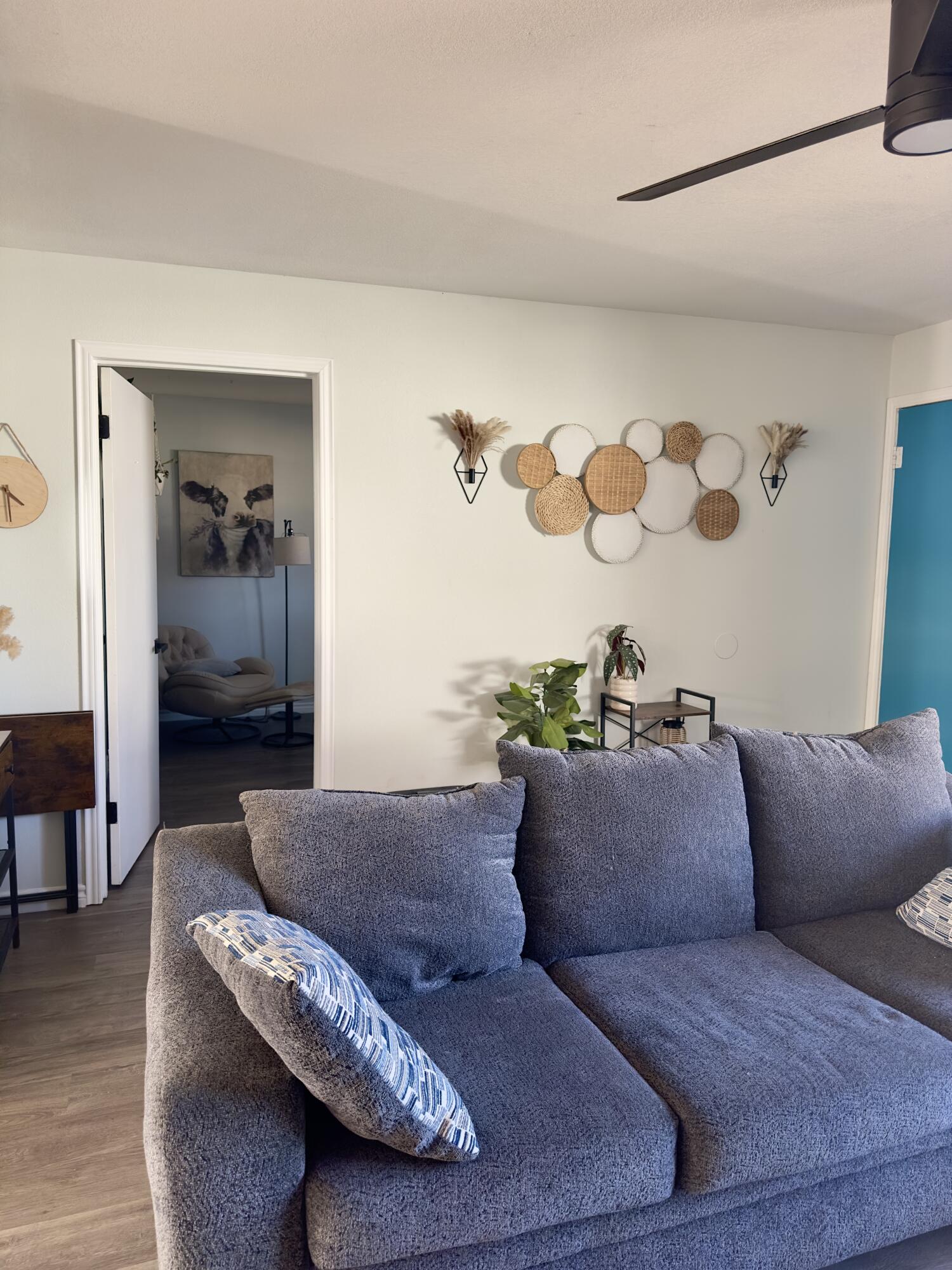 4807 39th Street Lubbock, TX 79414 - Photo 5 of 29 a living room with furniture and a couch