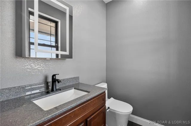 $515,000 | 455 Camping Paradise Road, Roach, MO 65787