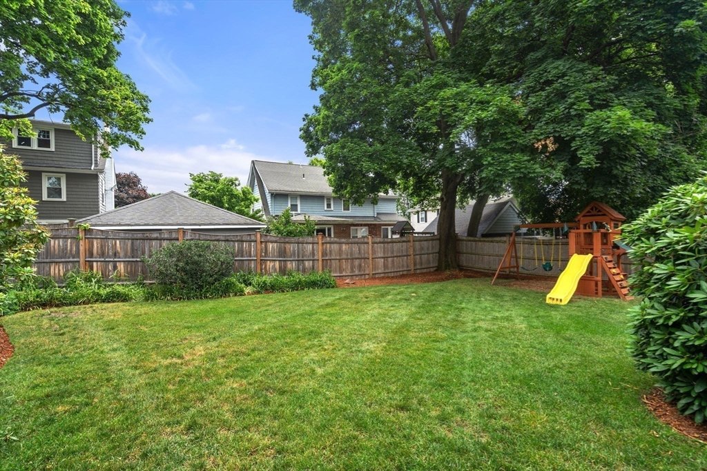 36 Richardson Road Belmont, MA 02478 - Photo 17 of 18