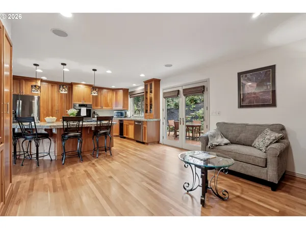 $890,000 | 281 Southeast 41st Court, Gresham, OR 97080