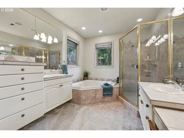 $890,000 | 281 Southeast 41st Court, Gresham, OR 97080