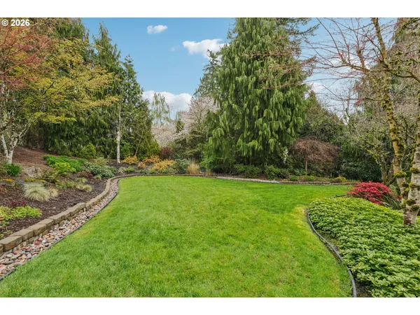 $890,000 | 281 Southeast 41st Court, Gresham, OR 97080