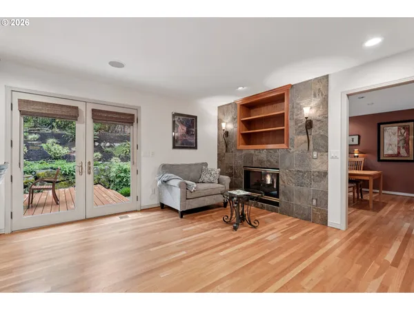 $890,000 | 281 Southeast 41st Court, Gresham, OR 97080