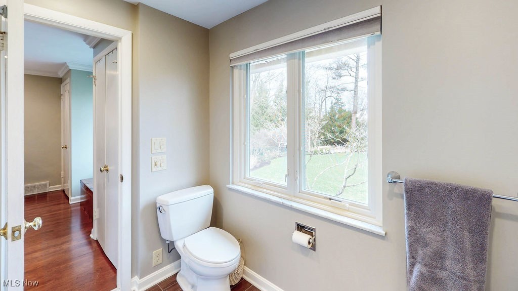 17477 Shelburne Road Cleveland, OH 44118 - Photo 25 of 48 Gallery Image 25