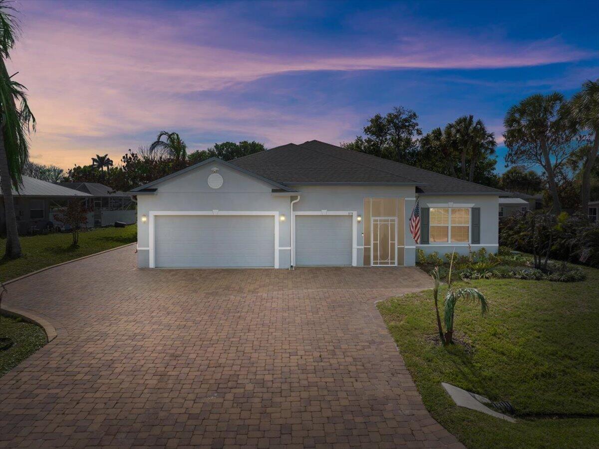 858 George Street Sebastian, FL 32958 - Photo 3 of 49 Exterior